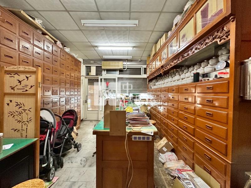 西屯三層樓住店房屋室內格局與周邊環境