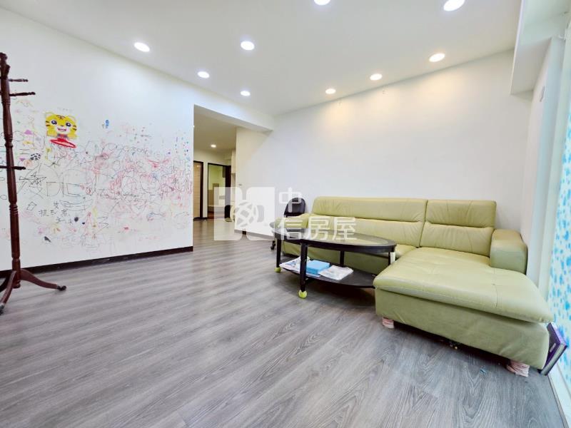 中壢sogo美妝三房B087房屋室內格局與周邊環境