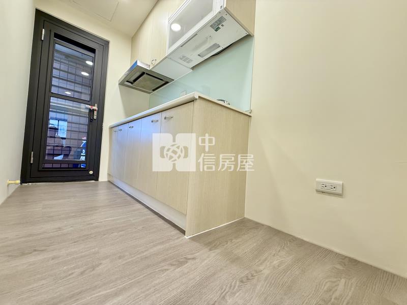 正逢甲青海商圈全新裝修三房車位美屋房屋室內格局與周邊環境