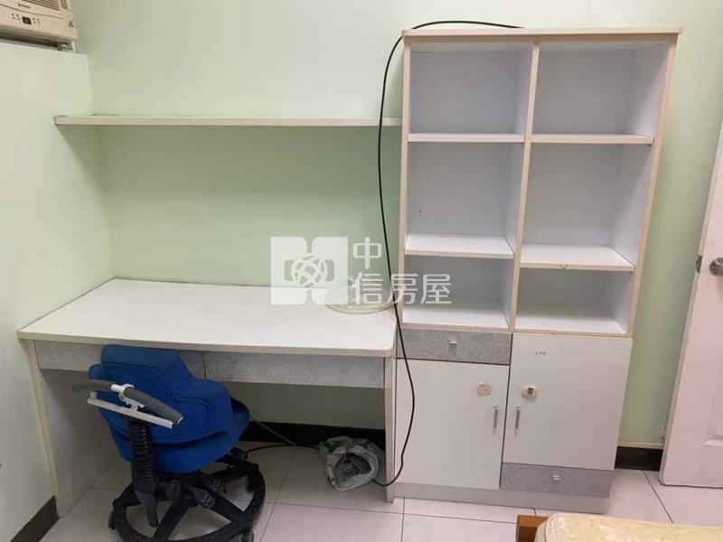 附小中正國中雙學區3房平車美樓房屋室內格局與周邊環境