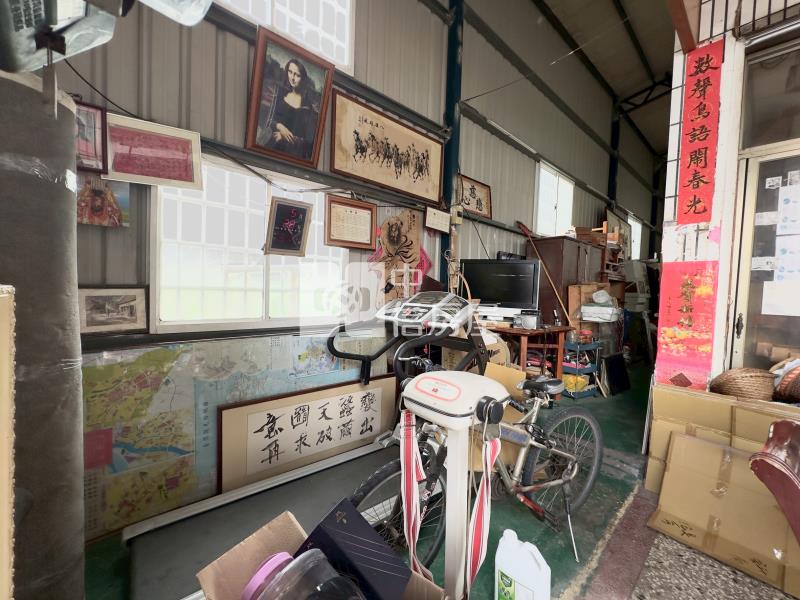 大慶車站臨15米路大面寬透店房屋室內格局與周邊環境