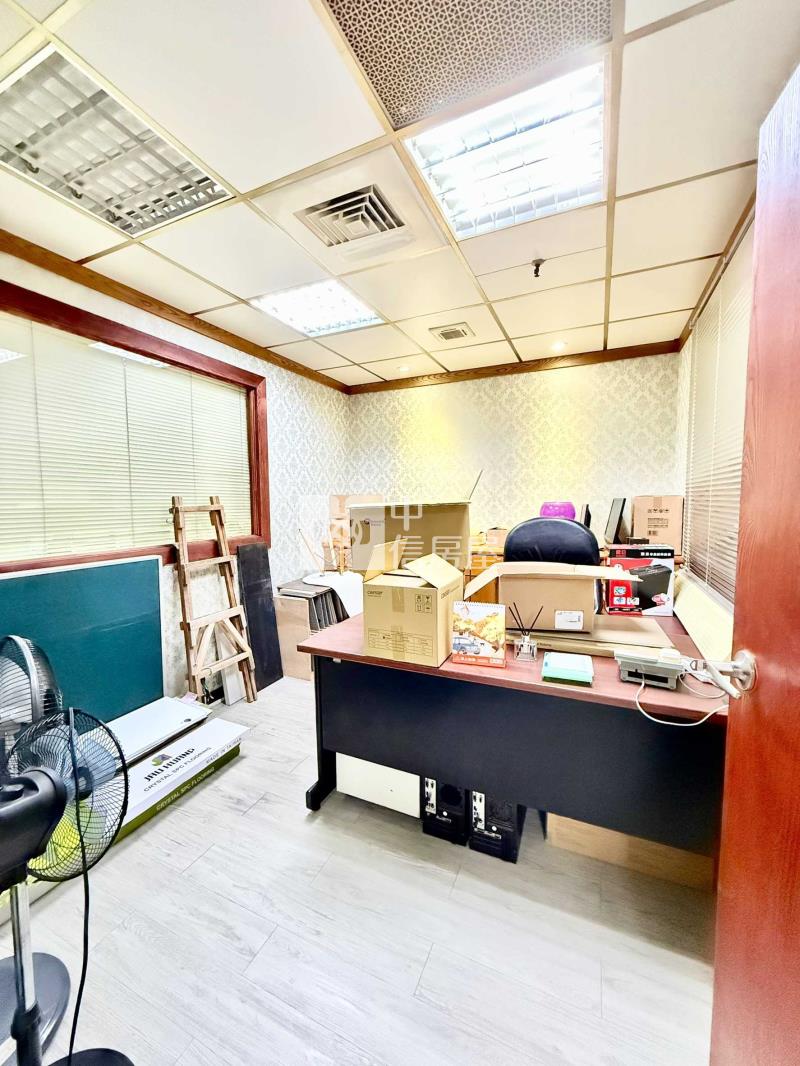 中壢海華凱薩雙星大坪數商辦+車房屋室內格局與周邊環境