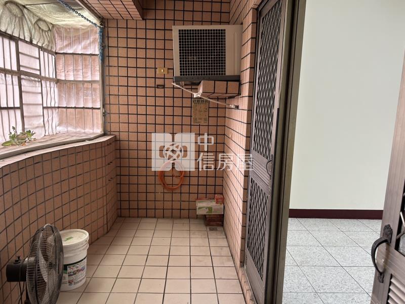 近市區超溫馨大三房房屋室內格局與周邊環境