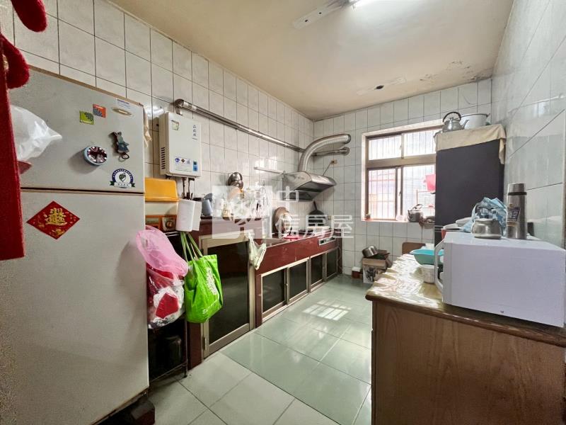 中豐路店面房屋室內格局與周邊環境