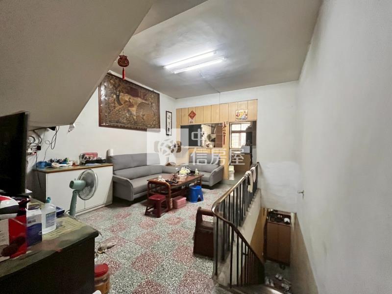 中豐路店面房屋室內格局與周邊環境