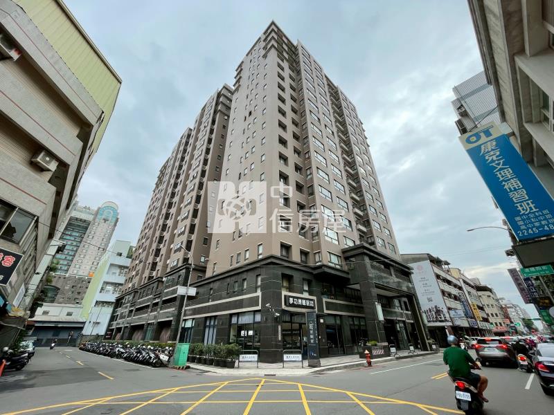崇德文心裝潢2房車位房屋室內格局與周邊環境