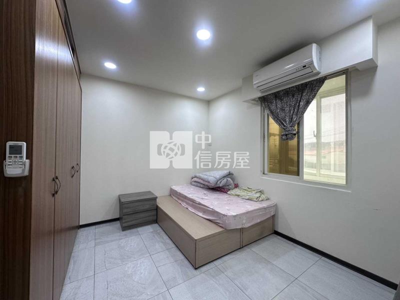 楊梅上湖一路室內車庫美透天房屋室內格局與周邊環境