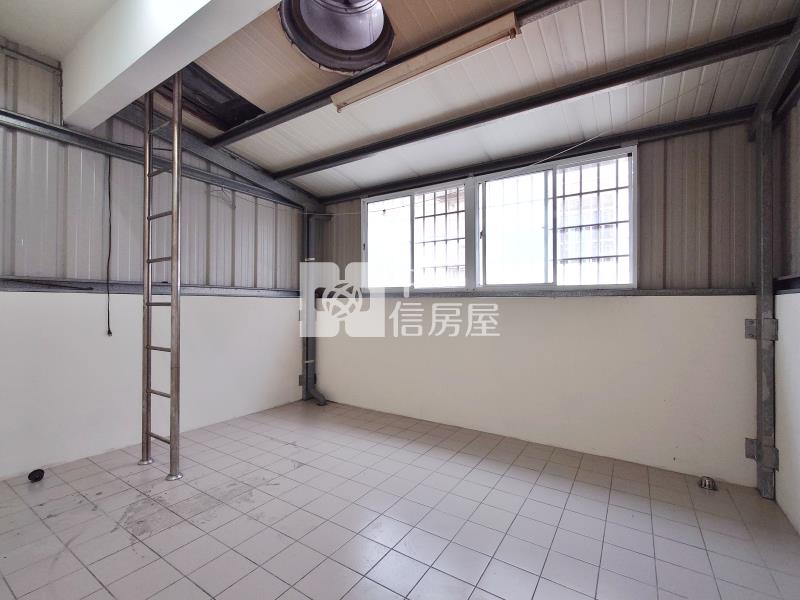 大雅輕屋齡別墅房屋室內格局與周邊環境
