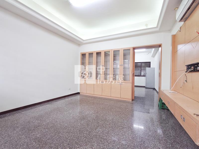 大雅輕屋齡別墅房屋室內格局與周邊環境