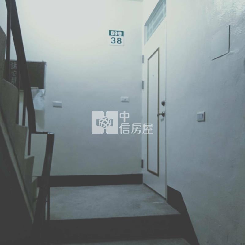 三多光華翻新一樓公寓房屋室內格局與周邊環境