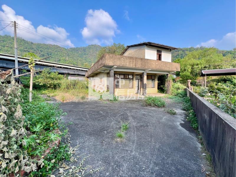專任埔里福興溫泉特區大地坪送獨棟透天房屋室內格局與周邊環境
