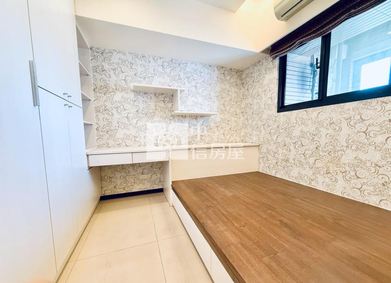 崇德文心君悅三房雙車位房屋室內格局與周邊環境