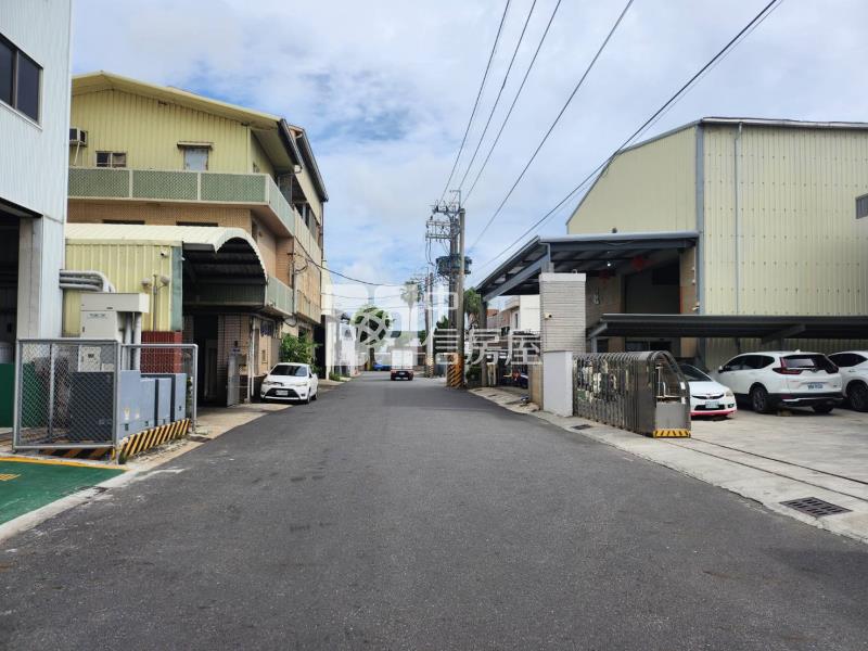 歸仁210坪甲種工業廠房房屋室內格局與周邊環境