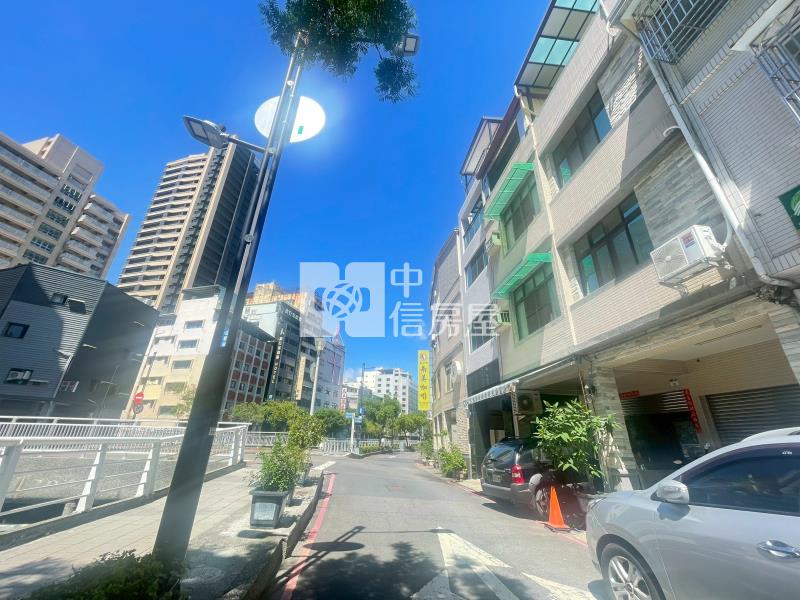 d-47市區超值金透店房屋室內格局與周邊環境
