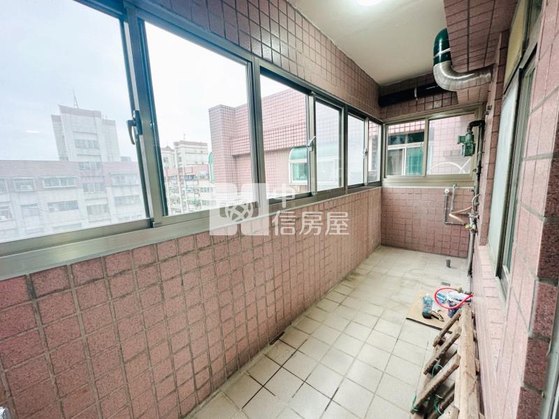 龍之鄉大空間三房車(13號)房屋室內格局與周邊環境