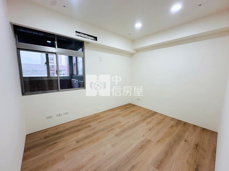 龍之鄉大空間三房車(13號)房屋室內格局與周邊環境