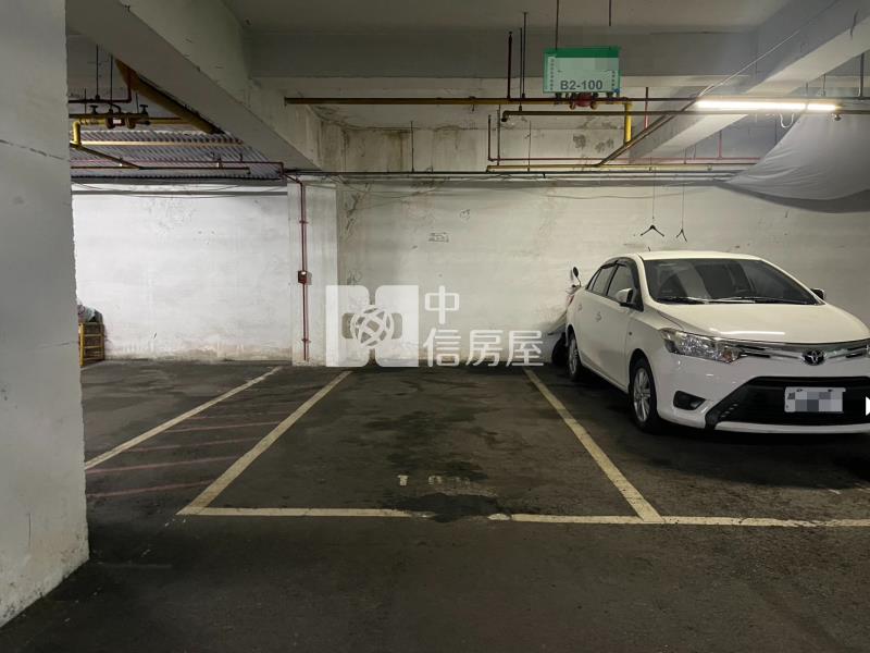 台北新都凱薩套房加車位房屋室內格局與周邊環境