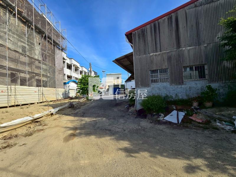 新市未來擴大計畫區北社內段百坪乙建房屋室內格局與周邊環境