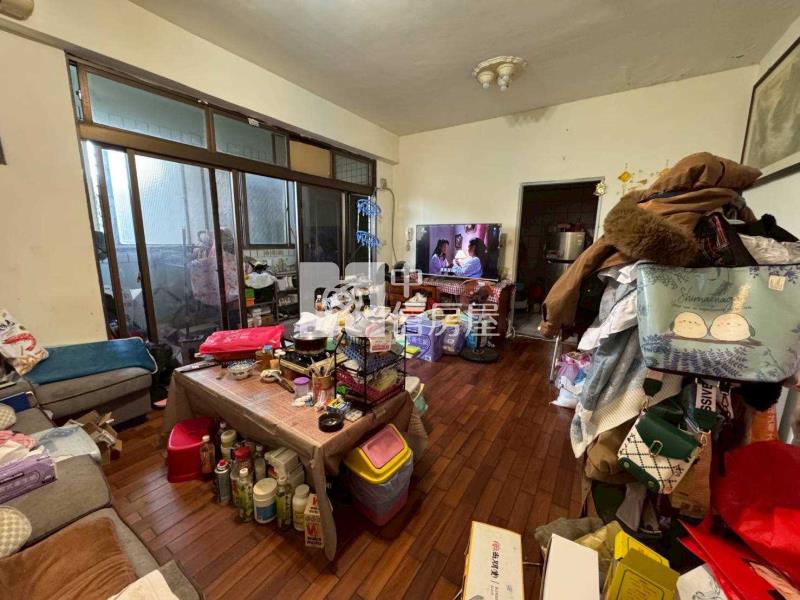 中正國小旁電梯三房房屋室內格局與周邊環境