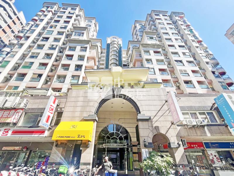 文心崇德捷運站精裝陽台大套房房屋室內格局與周邊環境