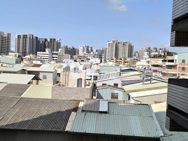 太平宜欣凡爾賽三房房屋室內格局與周邊環境