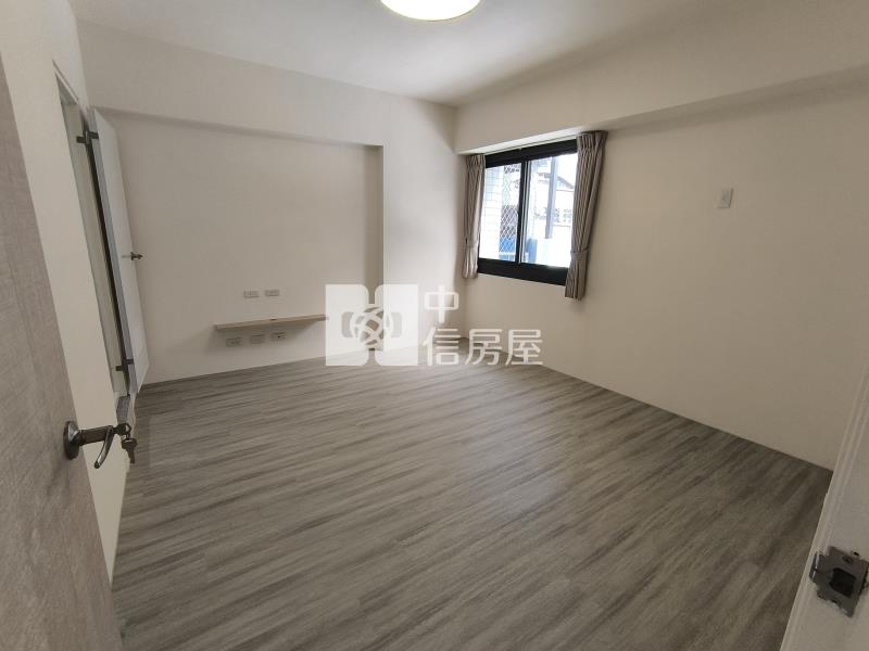 太平宜欣凡爾賽三房房屋室內格局與周邊環境