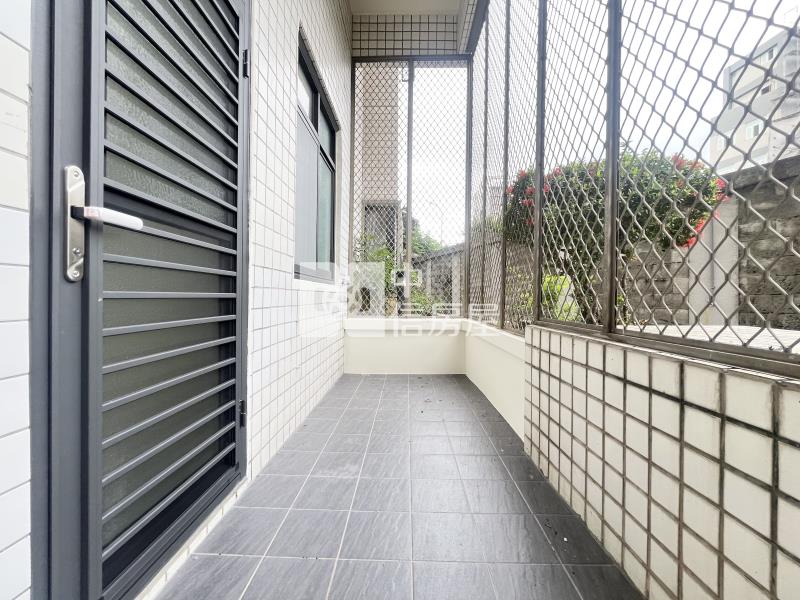 中興大學全新裝潢美3房房屋室內格局與周邊環境