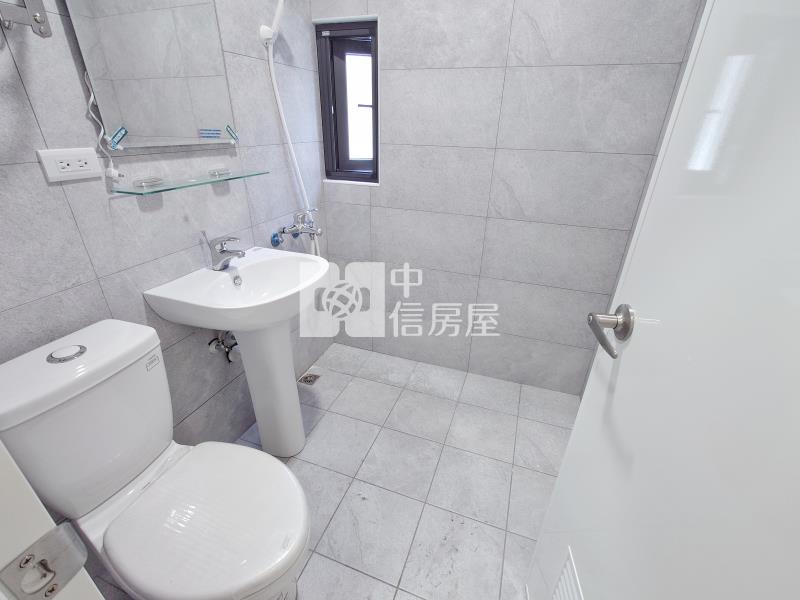 上楓國小前院別墅房屋室內格局與周邊環境