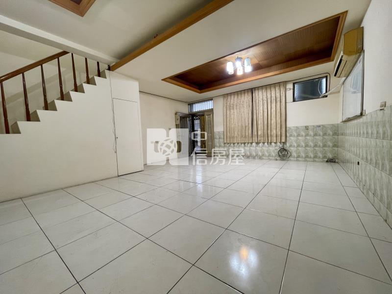 中科園區朝南透天房屋室內格局與周邊環境
