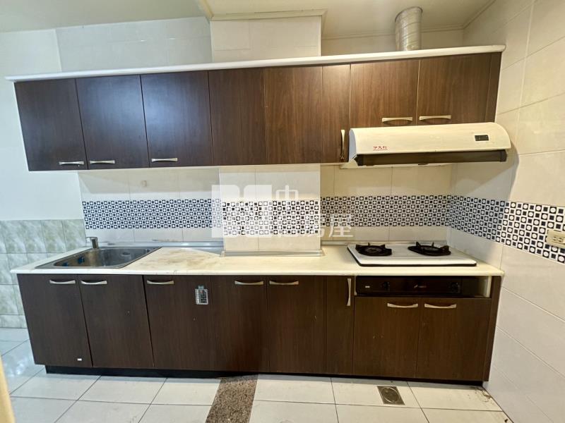 中科園區朝南透天房屋室內格局與周邊環境