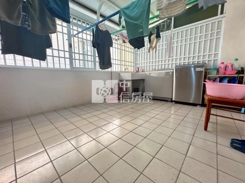 仁武中華商圈/行政中心/臨10米路新店住房屋室內格局與周邊環境