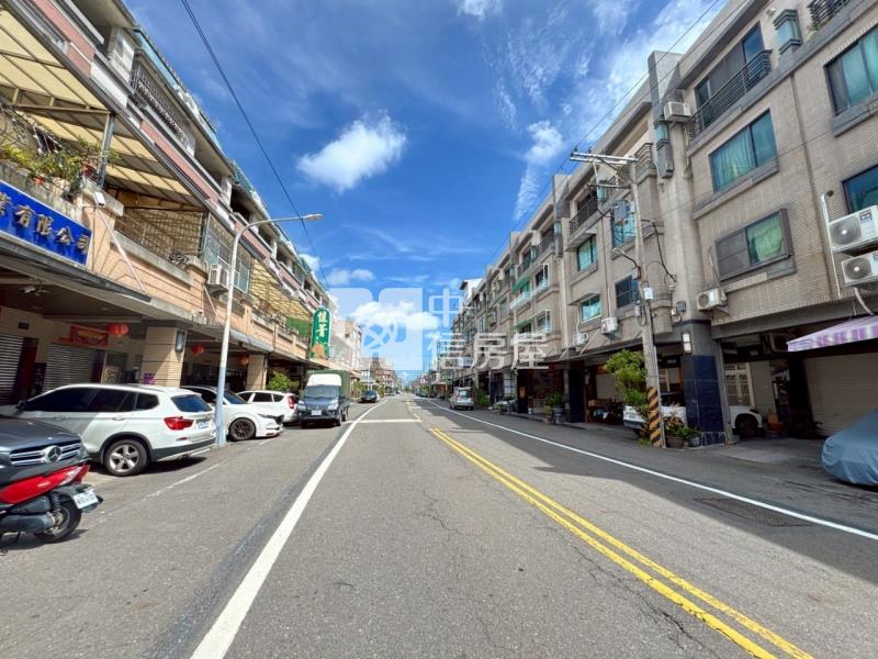 仁武中華商圈/行政中心/臨10米路新店住房屋室內格局與周邊環境