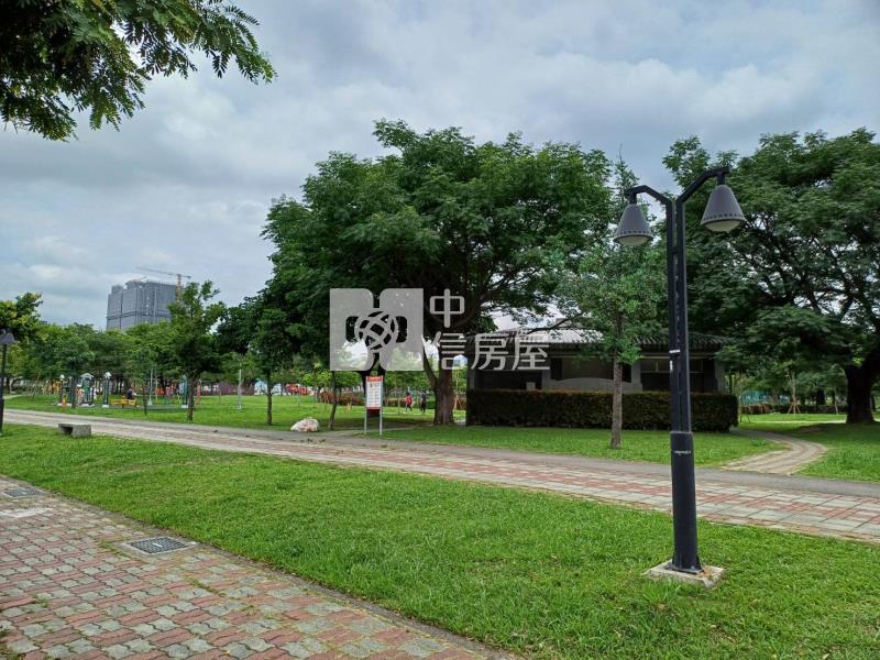葳格中學大地坪美店墅房屋室內格局與周邊環境