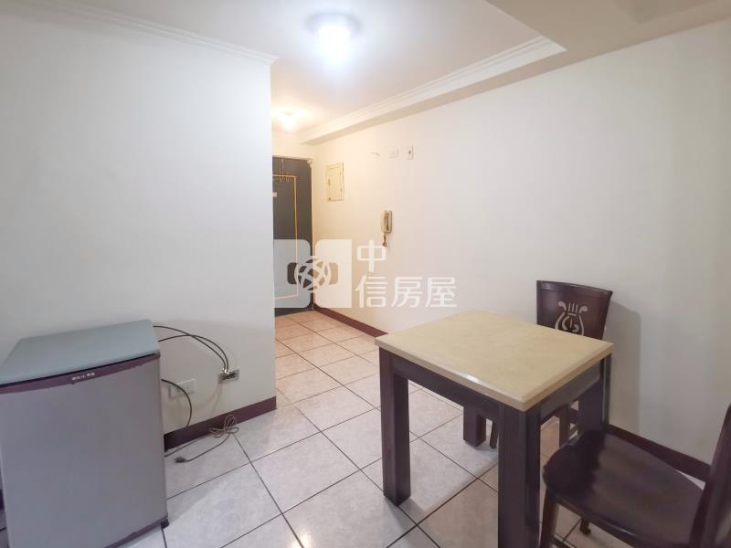 頂好文心大套房房屋室內格局與周邊環境