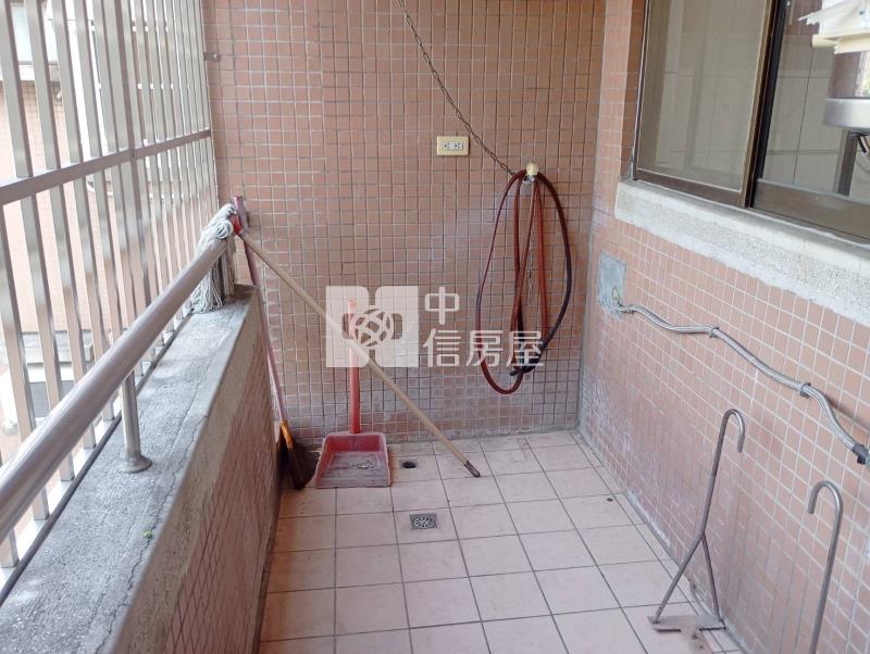 健康國宅高樓層景觀3房美廈房屋室內格局與周邊環境