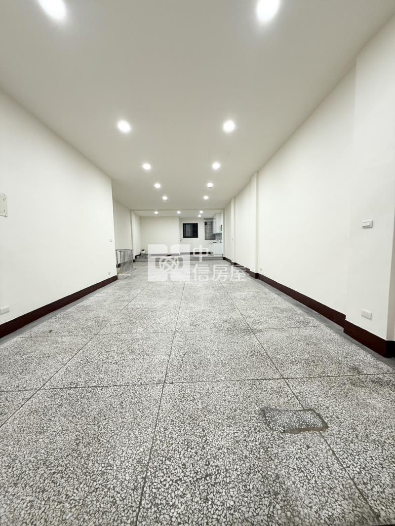 北區臨路店面房屋室內格局與周邊環境