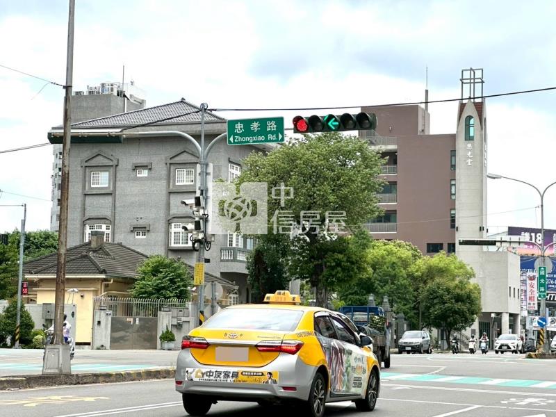 中興大學臨25米路漂亮商業建地房屋室內格局與周邊環境
