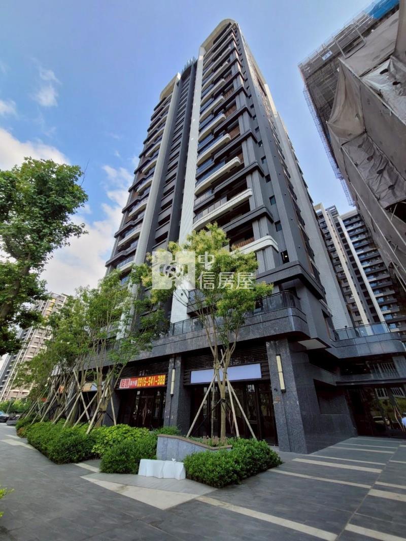 龜山近捷運A7~富宇哈佛苑黃金店面房屋室內格局與周邊環境