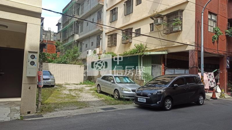 桃園小檜溪段小建地房屋室內格局與周邊環境