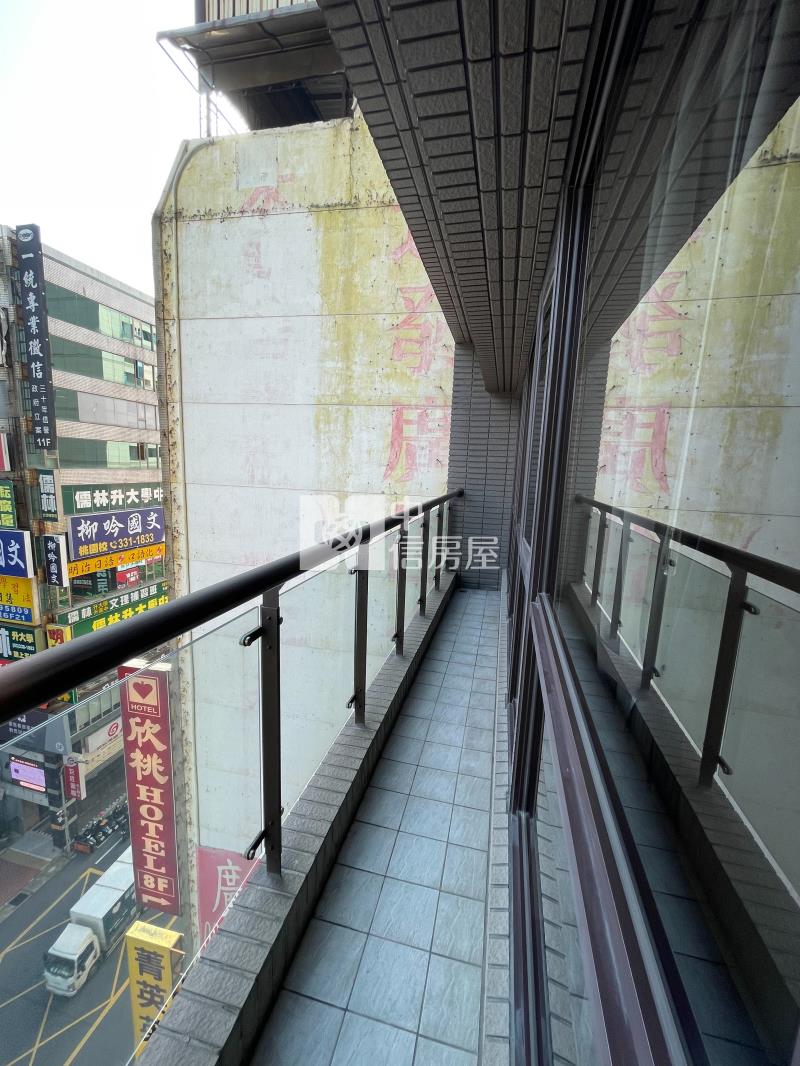 站前精華商業區大坪數3房雙車位房屋室內格局與周邊環境