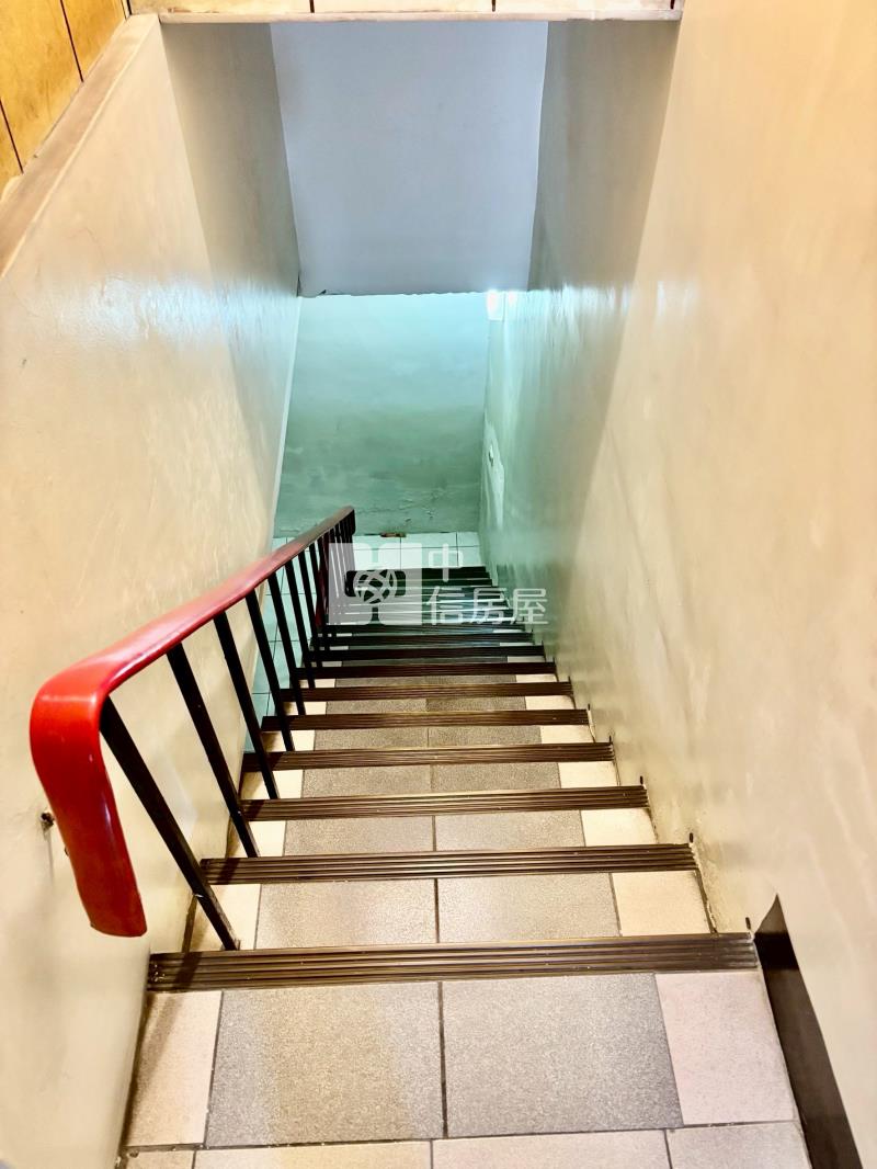 d-49桃園後站商圈透天房屋室內格局與周邊環境