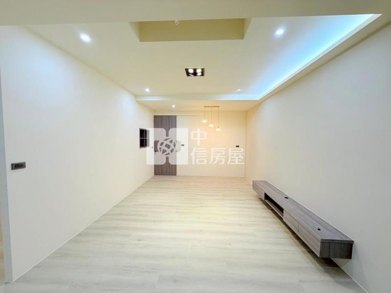 平鎮南勢重劃區旁美透天房屋室內格局與周邊環境