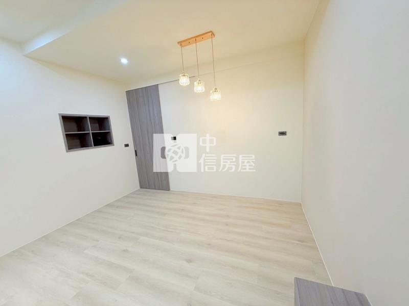 平鎮南勢重劃區旁美透天房屋室內格局與周邊環境