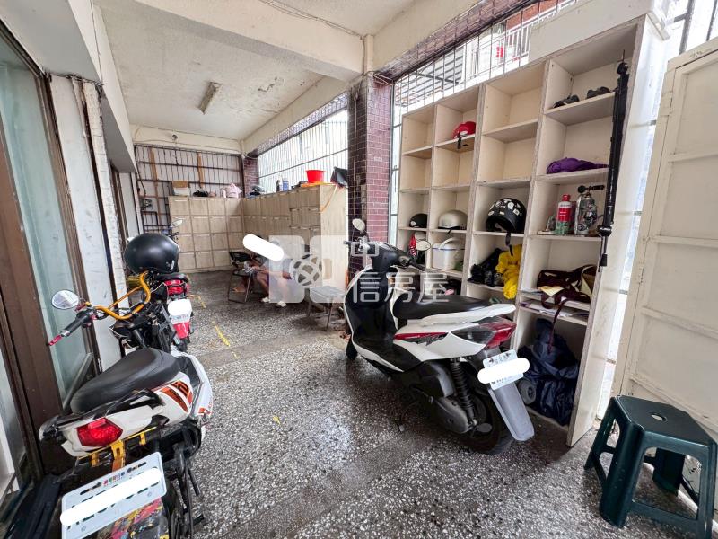 平鎮工業區投資型透天(1)房屋室內格局與周邊環境