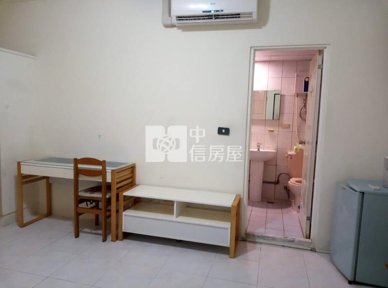 E1-3正市區小資的圓夢套房房屋室內格局與周邊環境