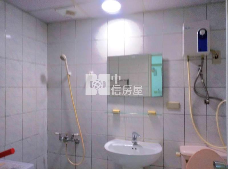 E1-3正市區小資的圓夢套房房屋室內格局與周邊環境