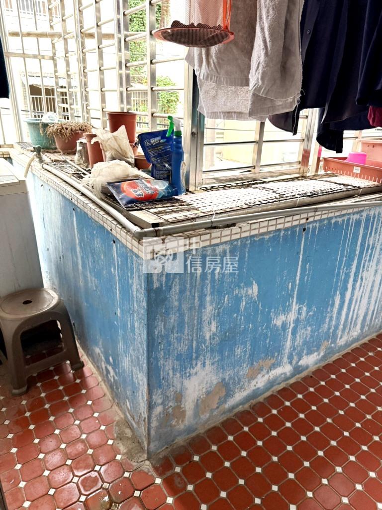 【新世紀】聖亭路低總價透天房屋室內格局與周邊環境