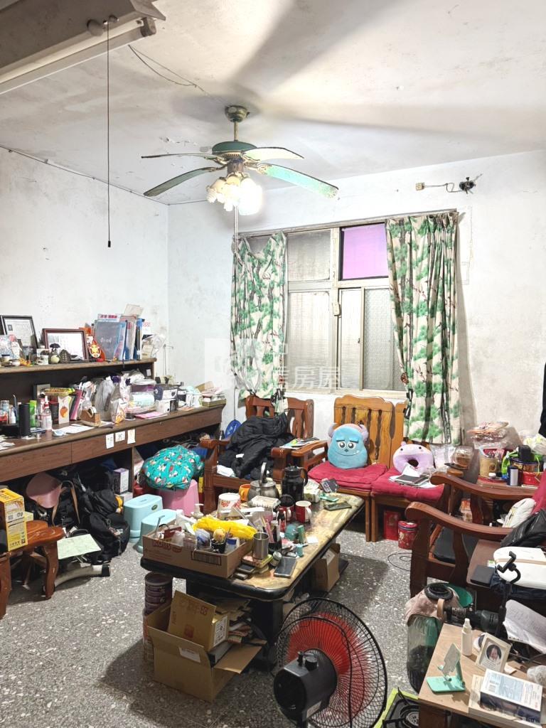 【新世紀】聖亭路低總價透天房屋室內格局與周邊環境