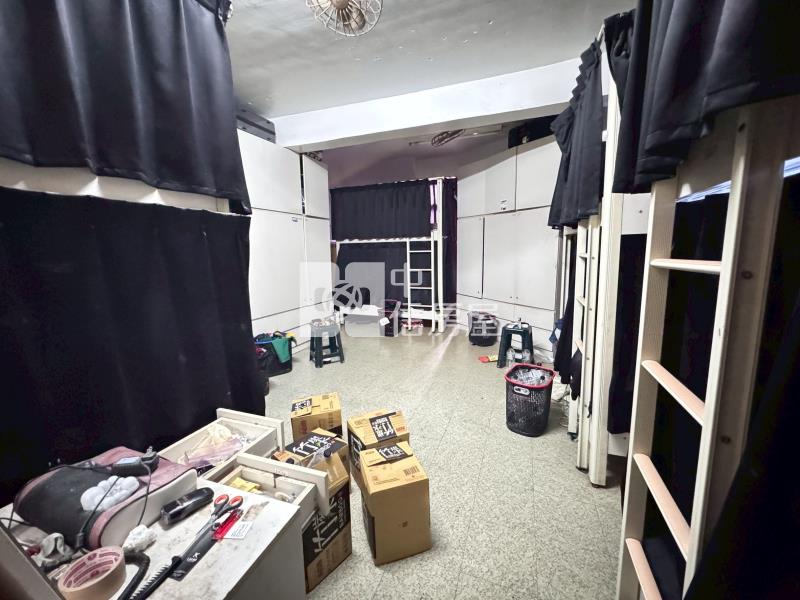 平鎮工業區投資型透天(2)房屋室內格局與周邊環境