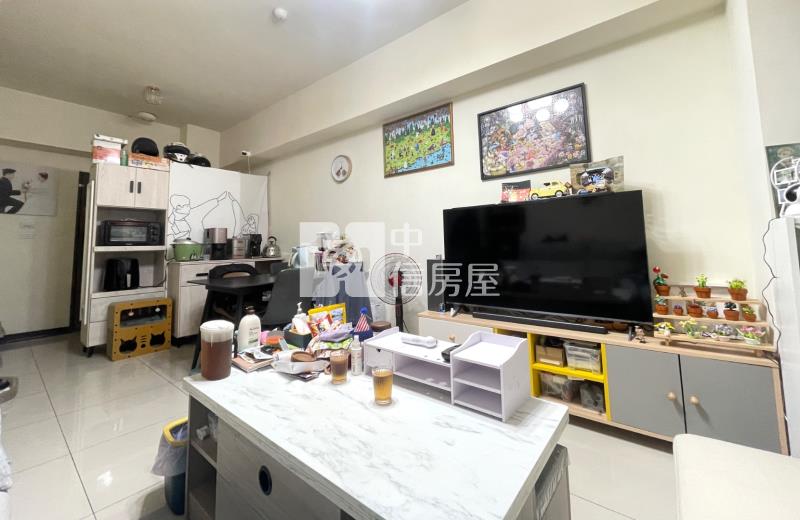 楊梅市區【大露台】優質兩房車房屋室內格局與周邊環境